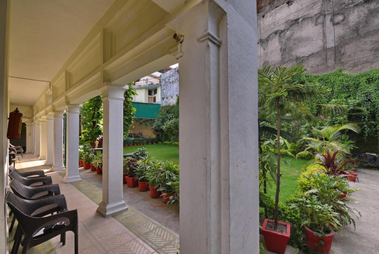 Hotel Heritage Dehradun Bagian luar foto
